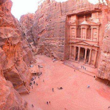 Petra Guests Hotel 瓦迪穆萨 外观 照片